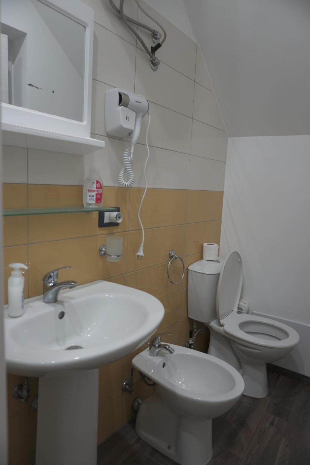 B&B porta Garibaldi CTA Habitación foto